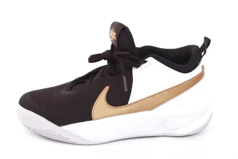Nike TEAM HUSTELD D10 (GS) Kinder Sneaker schwarz gold S12 CW6735