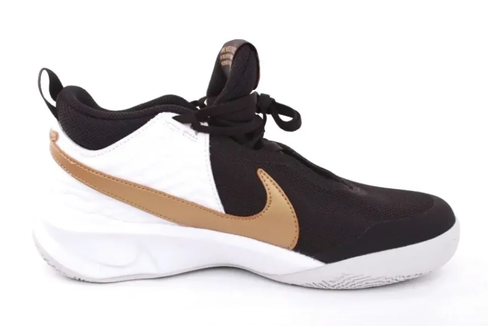 Nike TEAM HUSTELD D10 (GS) Kinder Sneaker schwarz gold S12 CW6735