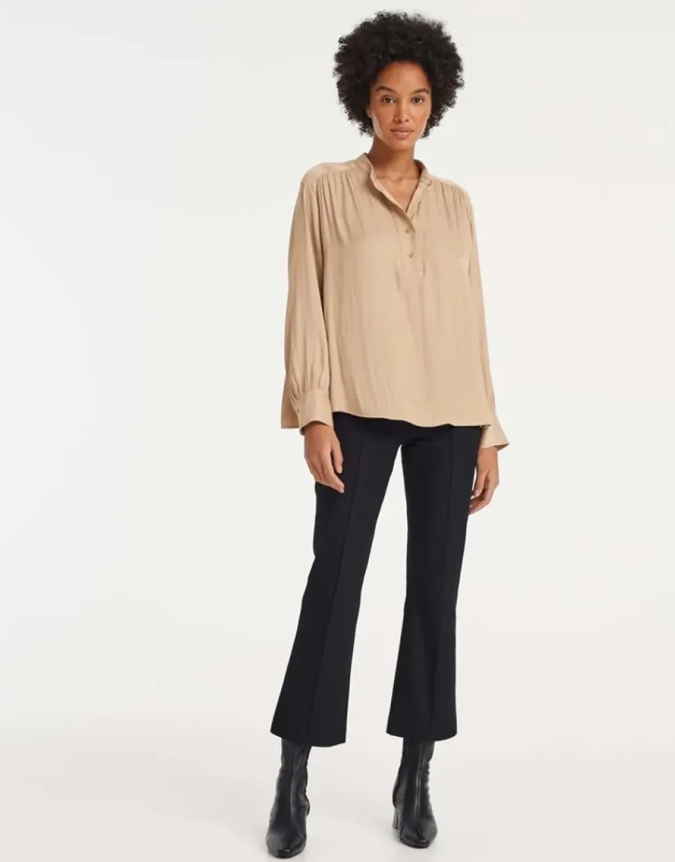OPUS Bluse Fogeta schimmernd weite Silhouette beige S22 1012439415147