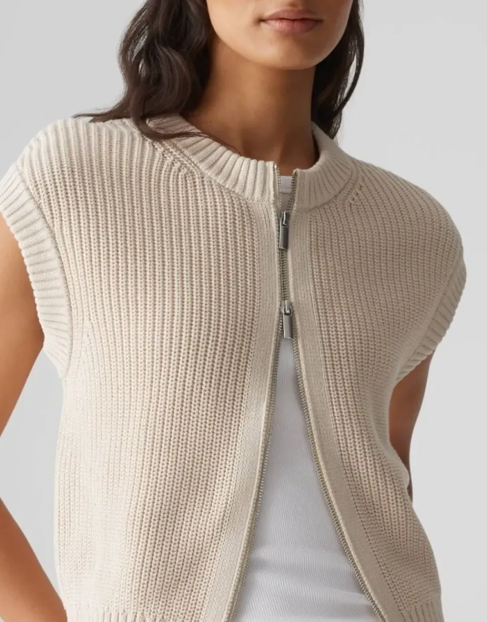 OPUS gerippte Strickweste DUFKA beige S15 10385012985315